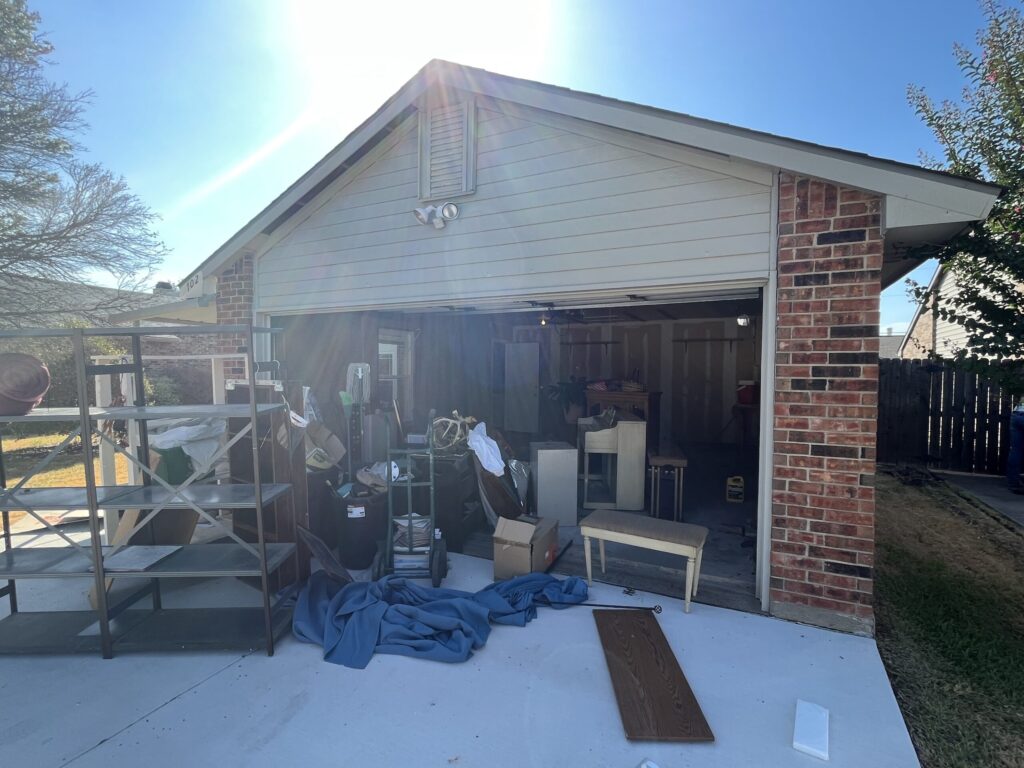 garage cleanout cost scaled